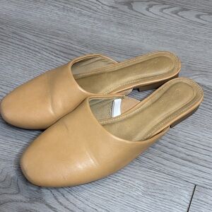 Universal Thread Tan Slip-On Mule Clogs